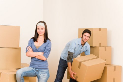 Packing and loading support for a Soho relocation